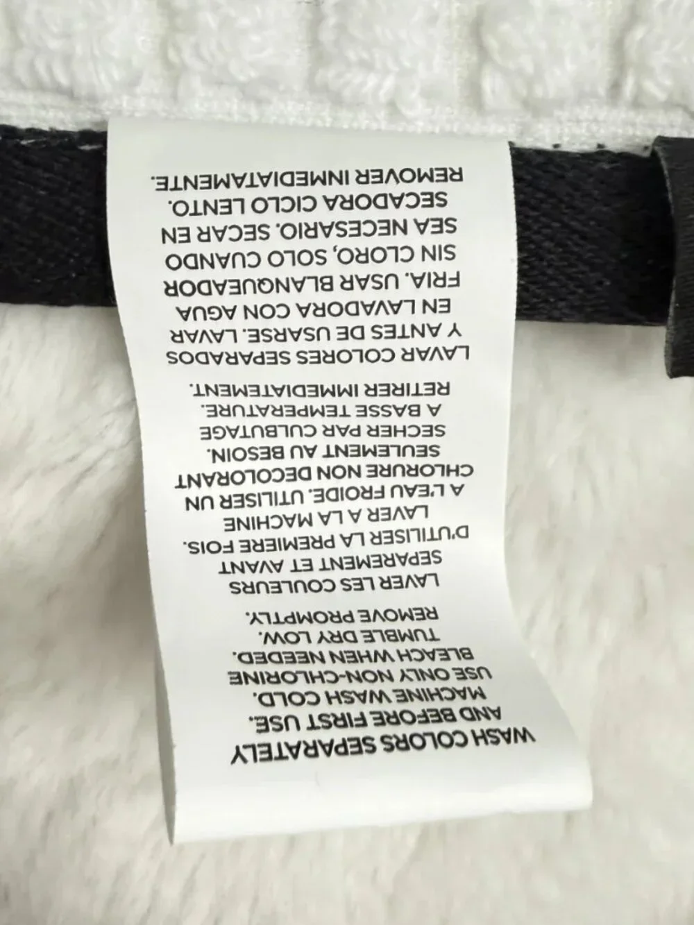 Karl Lagerfeld Paris White Black Stripe Waffle Bath Towel 27x54 NWT